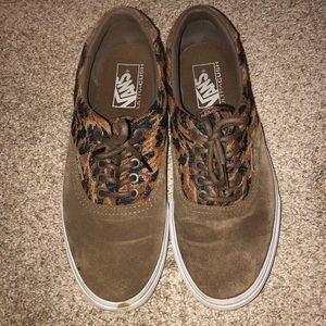 Casual vans with cool pattern